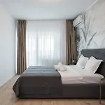 Majestic Apartments- With Parking *