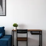 Majestic Apartments- With Parking * بوخارست