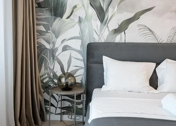 公寓 Majestic Apartments- With Parking