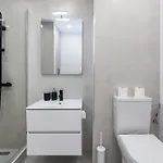 Majestic Apartments- With Parking * Бухарест
