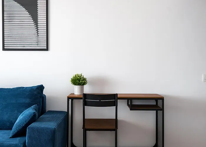 Majestic Apartments- With Parking * Bucarest